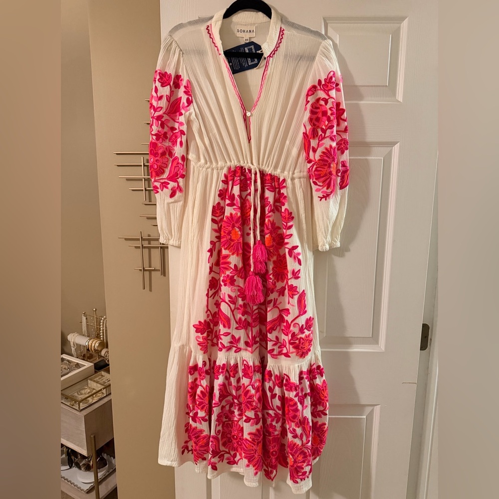 NWT SOHANA embroidered dress